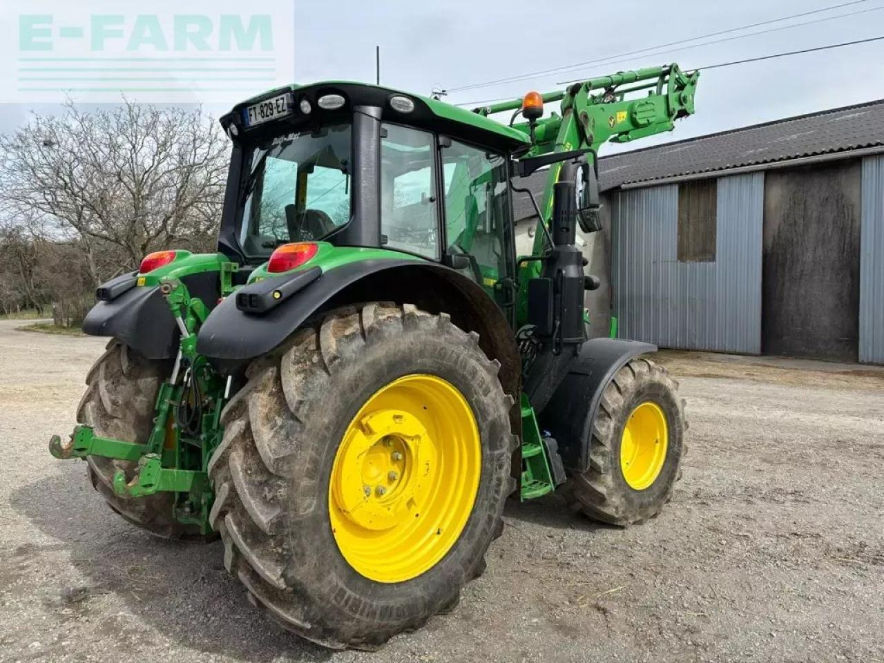 John Deere 6120m - Traktor: das Bild 4 John Deere 6120m - Traktor: das Bild 4