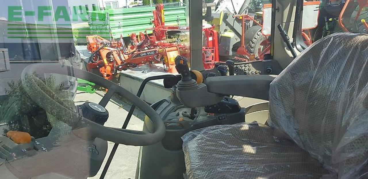 John Deere 6120m - Traktor: das Bild 5 John Deere 6120m - Traktor: das Bild 5