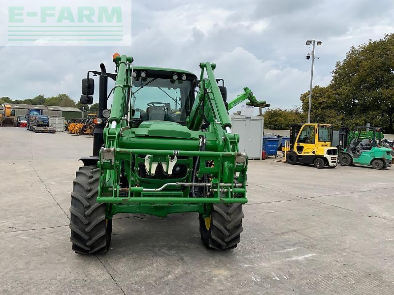 John Deere 6120m tractor (st24650) - Traktor: das Bild 3 John Deere 6120m tractor (st24650) - Traktor: das Bild 3