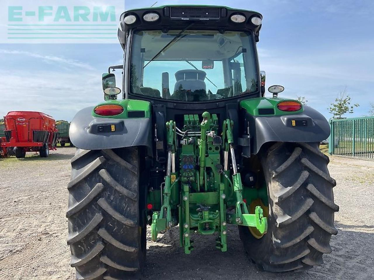 John Deere 6130r - Traktor: das Bild 3 John Deere 6130r - Traktor: das Bild 3