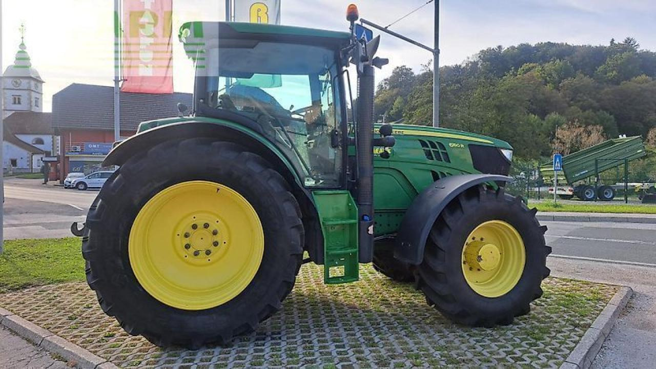 John Deere 6150r - Traktor: das Bild 4 John Deere 6150r - Traktor: das Bild 4
