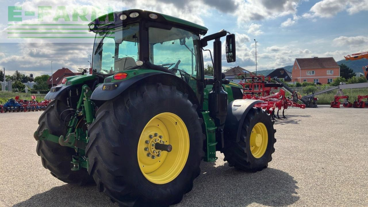 John Deere 6155r - Traktor: das Bild 3 John Deere 6155r - Traktor: das Bild 3