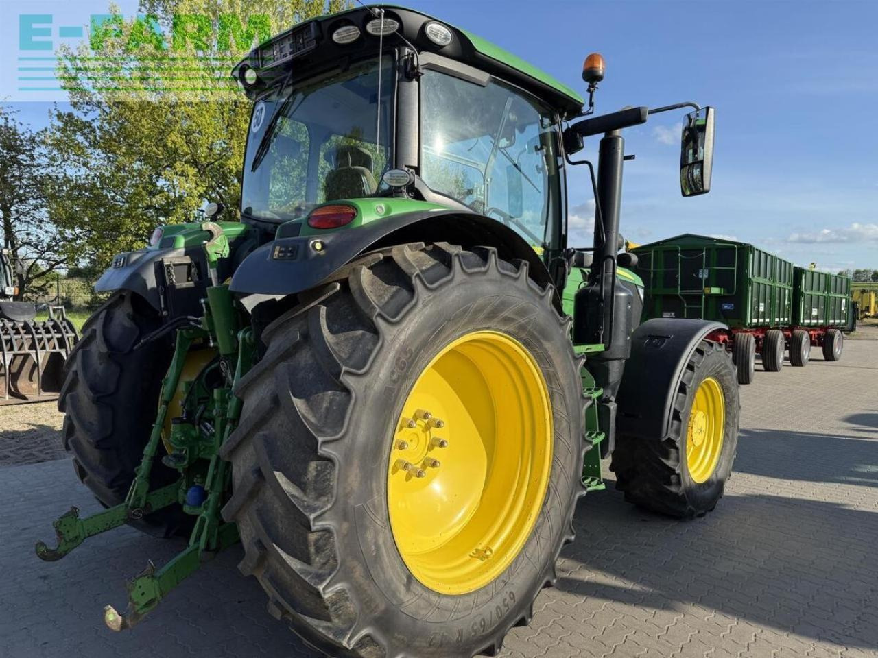 John Deere 6155r - Traktor: das Bild 4 John Deere 6155r - Traktor: das Bild 4