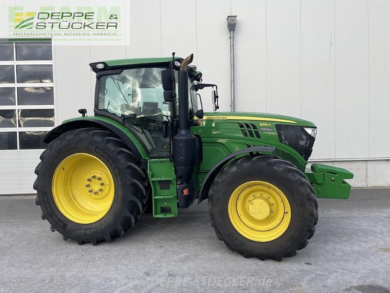 John Deere 6155r - Traktor: das Bild 3 John Deere 6155r - Traktor: das Bild 3