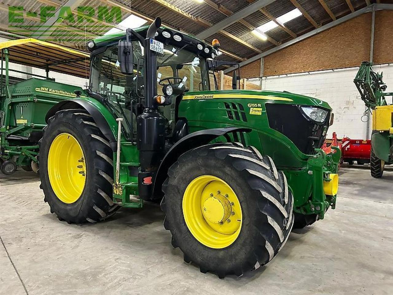 John Deere 6155r ap40 - Traktor: das Bild 2 John Deere 6155r ap40 - Traktor: das Bild 2