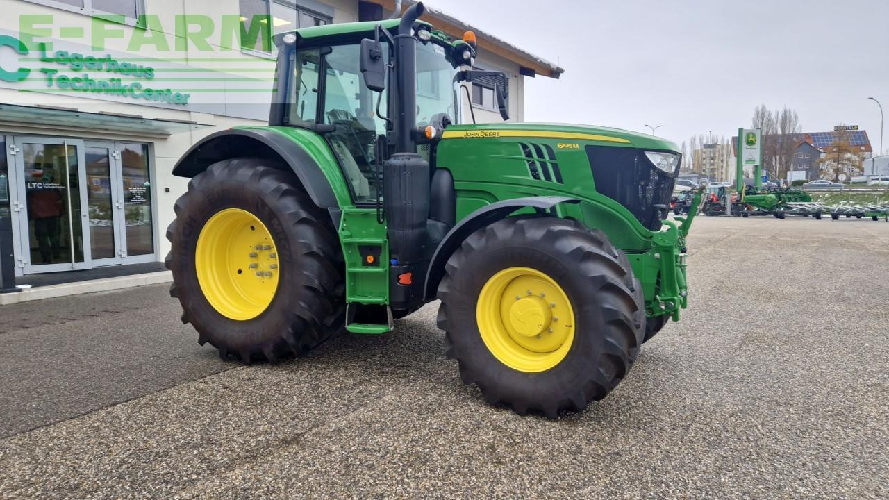 John Deere 6195M - Traktor: das Bild 4 John Deere 6195M - Traktor: das Bild 4