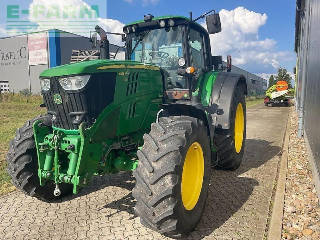 John Deere 6195m - Traktor: das Bild 5 John Deere 6195m - Traktor: das Bild 5