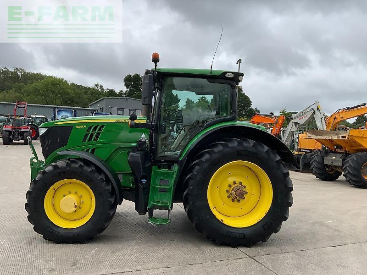 John Deere 6215r tractor (st23802) - Traktor: das Bild 5 John Deere 6215r tractor (st23802) - Traktor: das Bild 5