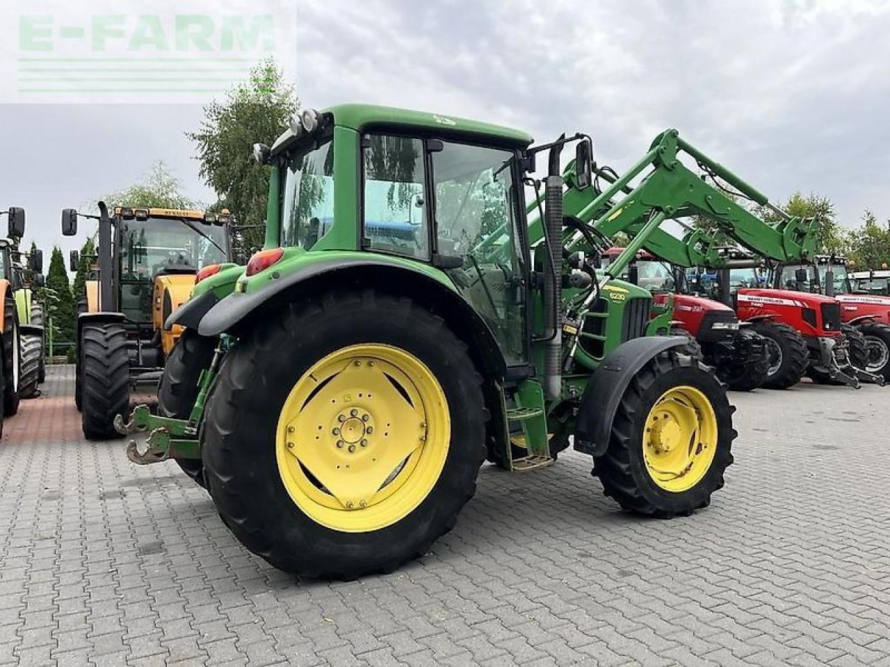 John Deere 6230 premium tls + john deere 653 - Traktor: das Bild 5 John Deere 6230 premium tls + john deere 653 - Traktor: das Bild 5