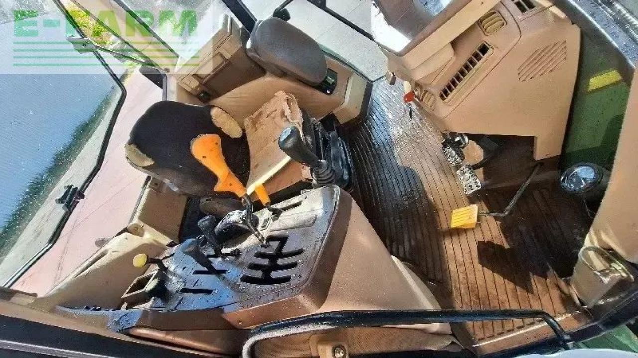 John Deere 6310 - Traktor: das Bild 2 John Deere 6310 - Traktor: das Bild 2