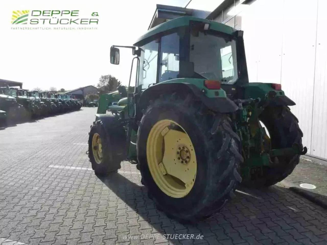 John Deere 6310 - Traktor: das Bild 4 John Deere 6310 - Traktor: das Bild 4
