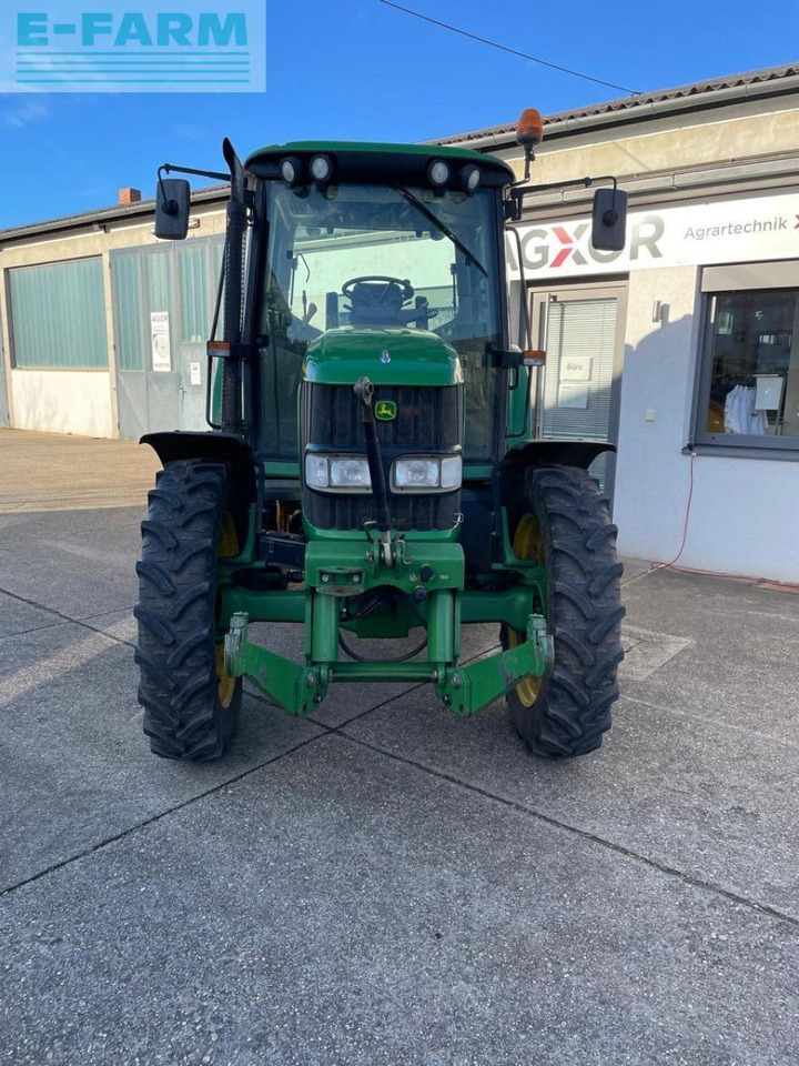 John Deere 6320 premium - Traktor: das Bild 2 John Deere 6320 premium - Traktor: das Bild 2