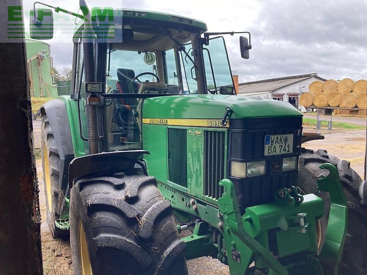 John Deere 6910 tls, powr shift - Traktor: das Bild 2 John Deere 6910 tls, powr shift - Traktor: das Bild 2