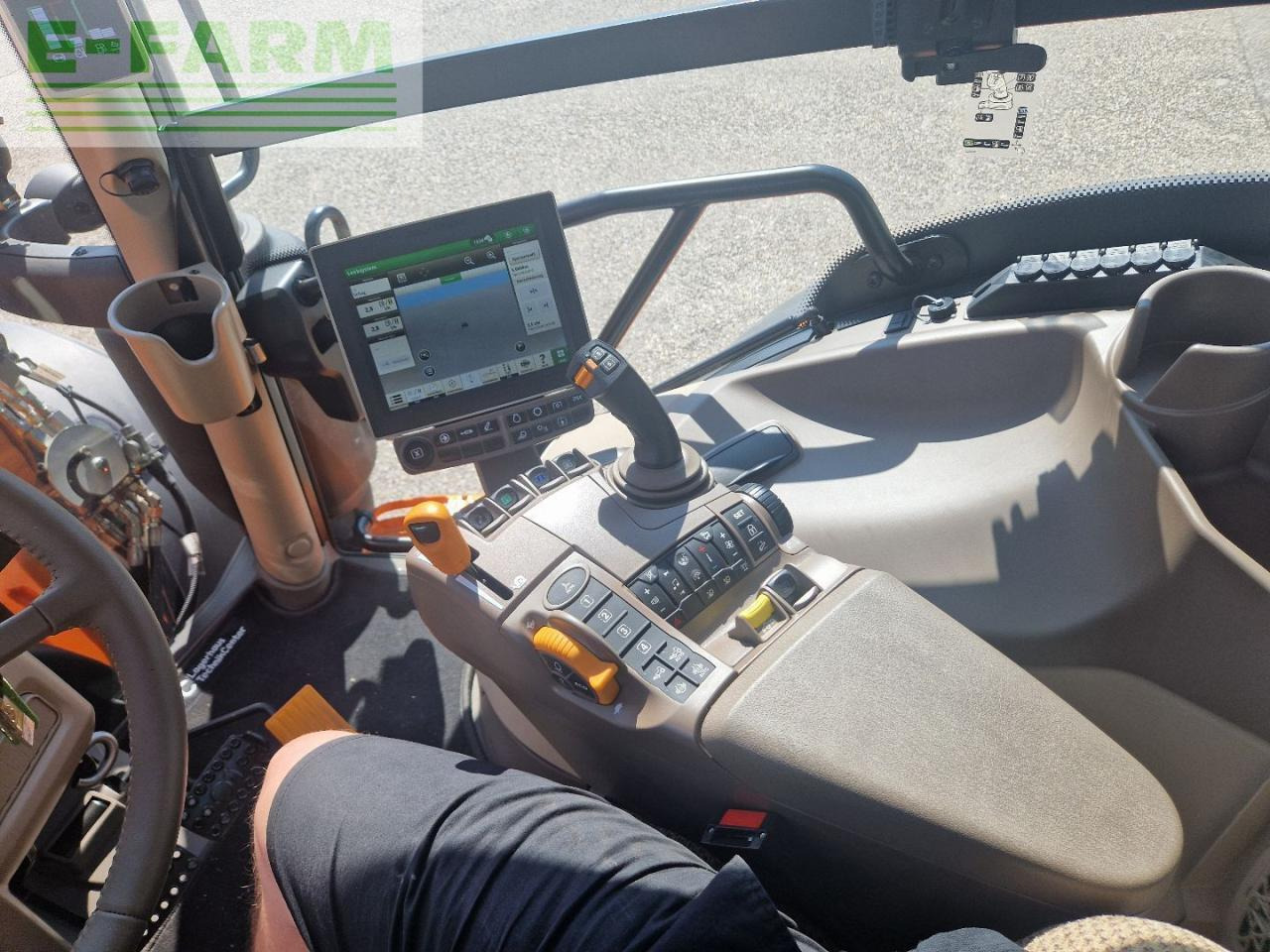 Traktor John Deere 6R 150: das Bild 19