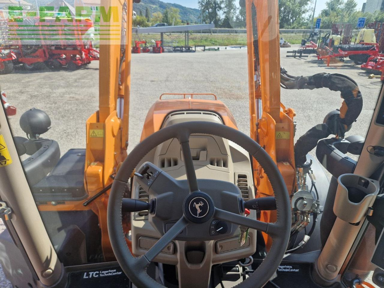 Traktor John Deere 6R 150: das Bild 16