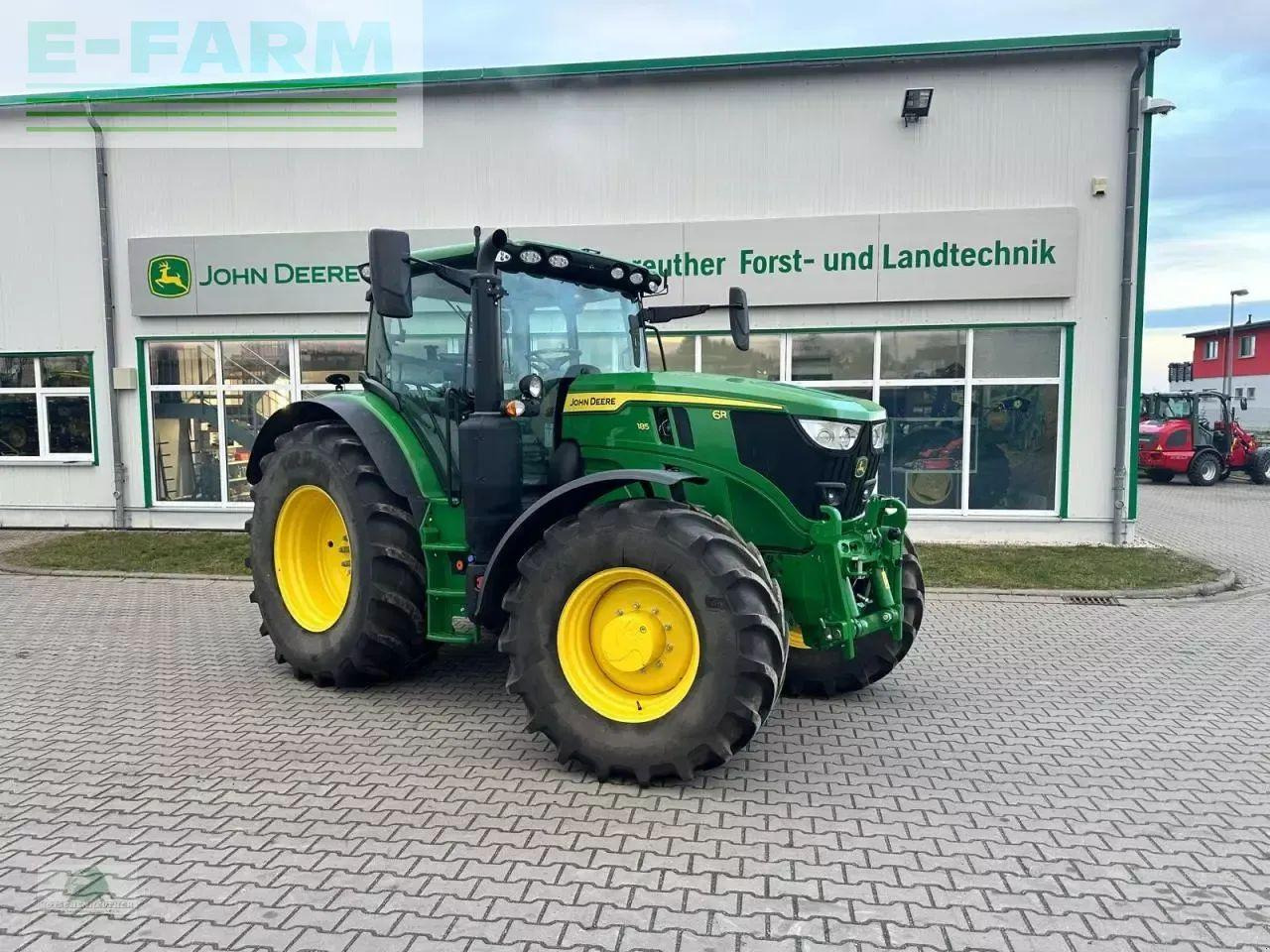 John Deere 6r 185 - command pro - Traktor: das Bild 1 John Deere 6r 185 - command pro - Traktor: das Bild 1