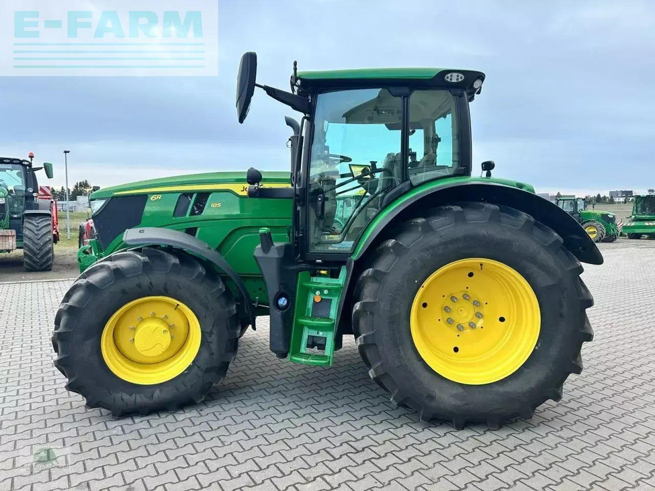 John Deere 6r 185 - command pro - Traktor: das Bild 3 John Deere 6r 185 - command pro - Traktor: das Bild 3