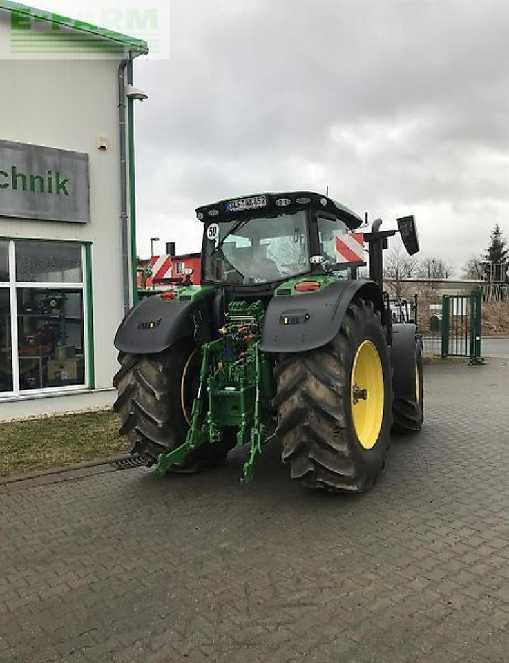 John Deere 6r 195 - Traktor: das Bild 4 John Deere 6r 195 - Traktor: das Bild 4