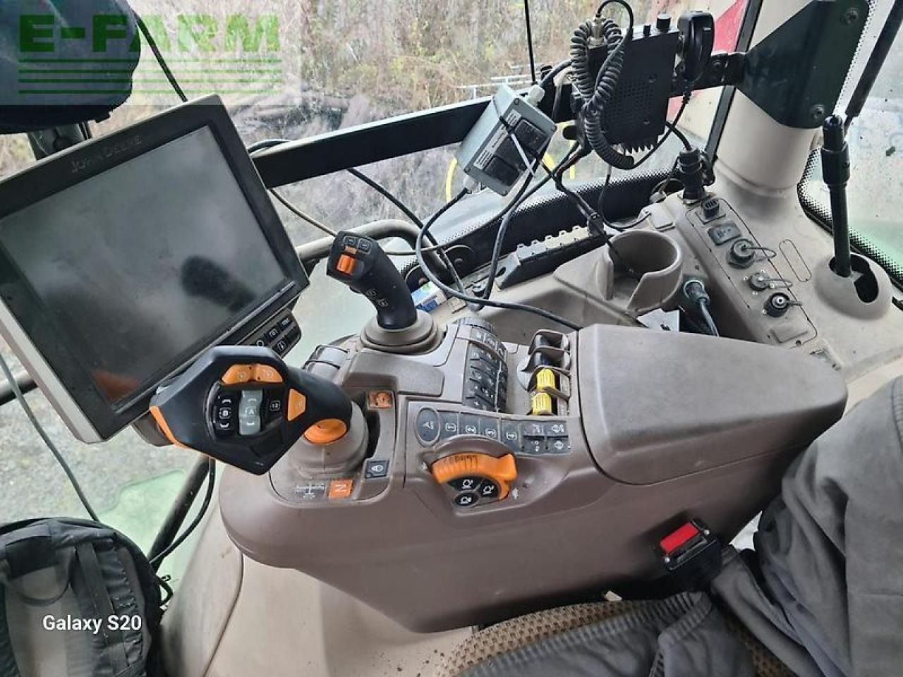 Traktor John Deere 6r 250 - command pro: das Bild 7