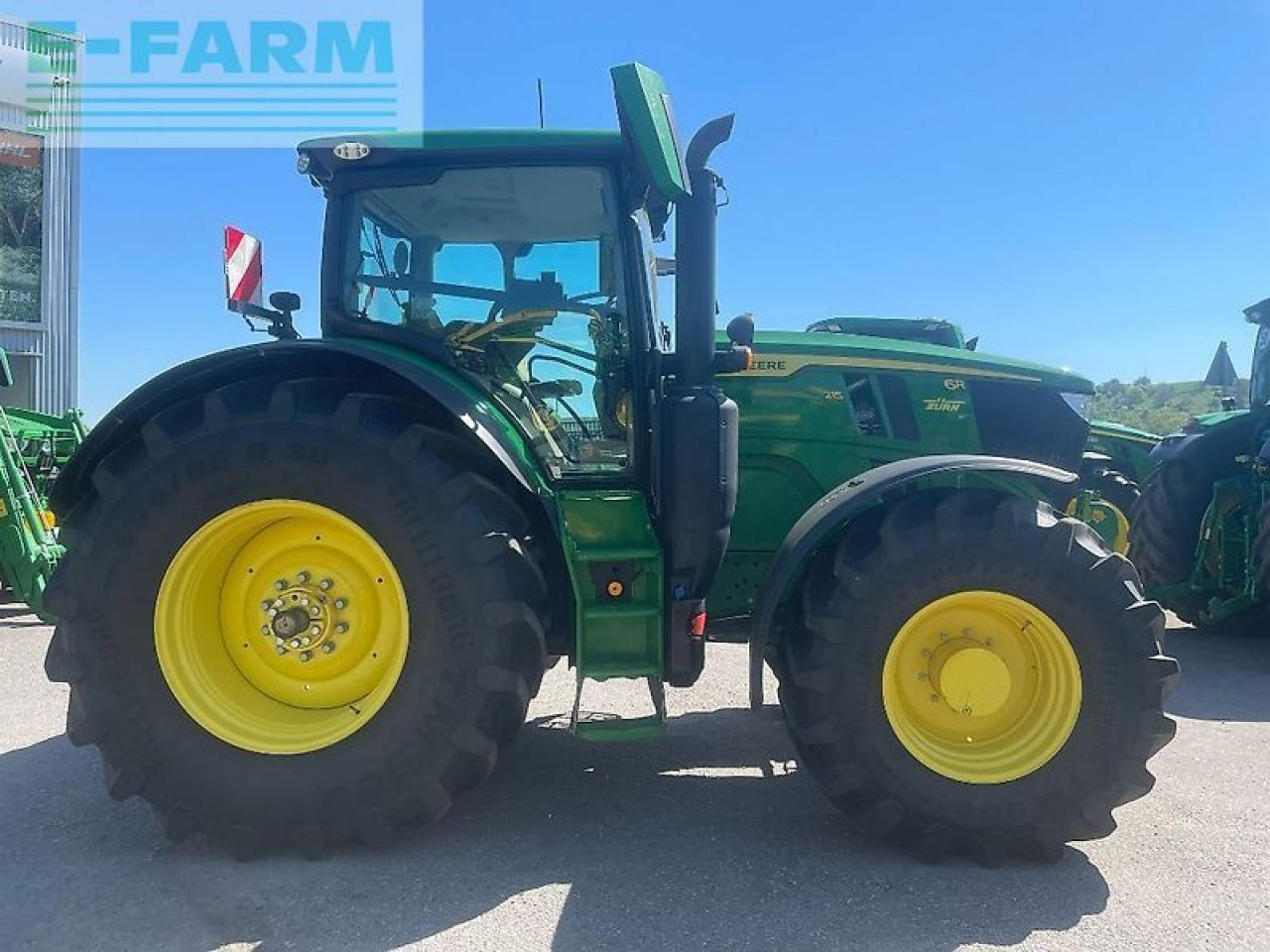 John Deere 6r215 / 6r 215 - Traktor: das Bild 2 John Deere 6r215 / 6r 215 - Traktor: das Bild 2