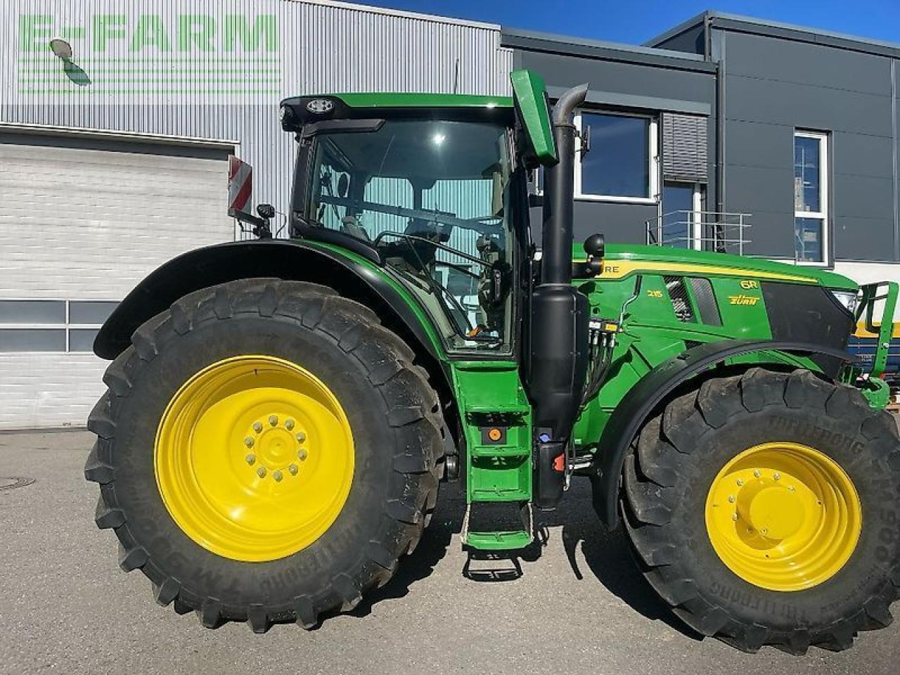 John Deere 6r215 / 6r 215 - Traktor: das Bild 1 John Deere 6r215 / 6r 215 - Traktor: das Bild 1