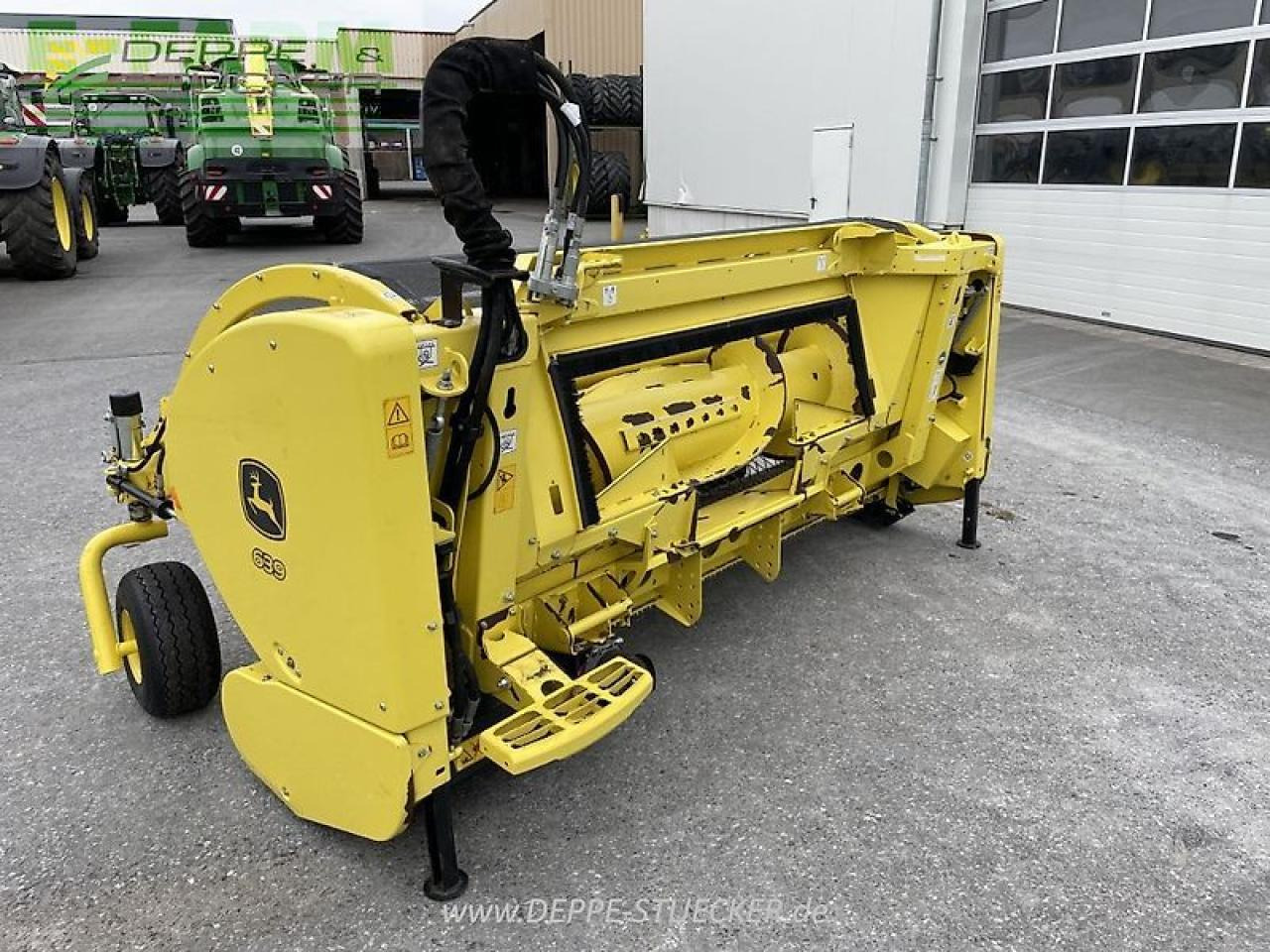 John Deere 8200i mit kemper 345 und kemper 639 - Feldhäcksler: das Bild 2 John Deere 8200i mit kemper 345 und kemper 639 - Feldhäcksler: das Bild 2