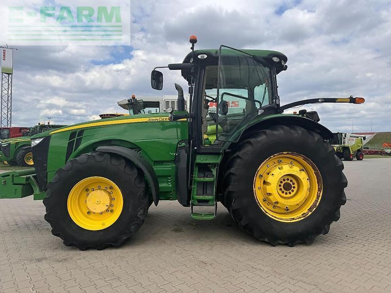 John Deere 8270r - Traktor: das Bild 4 John Deere 8270r - Traktor: das Bild 4