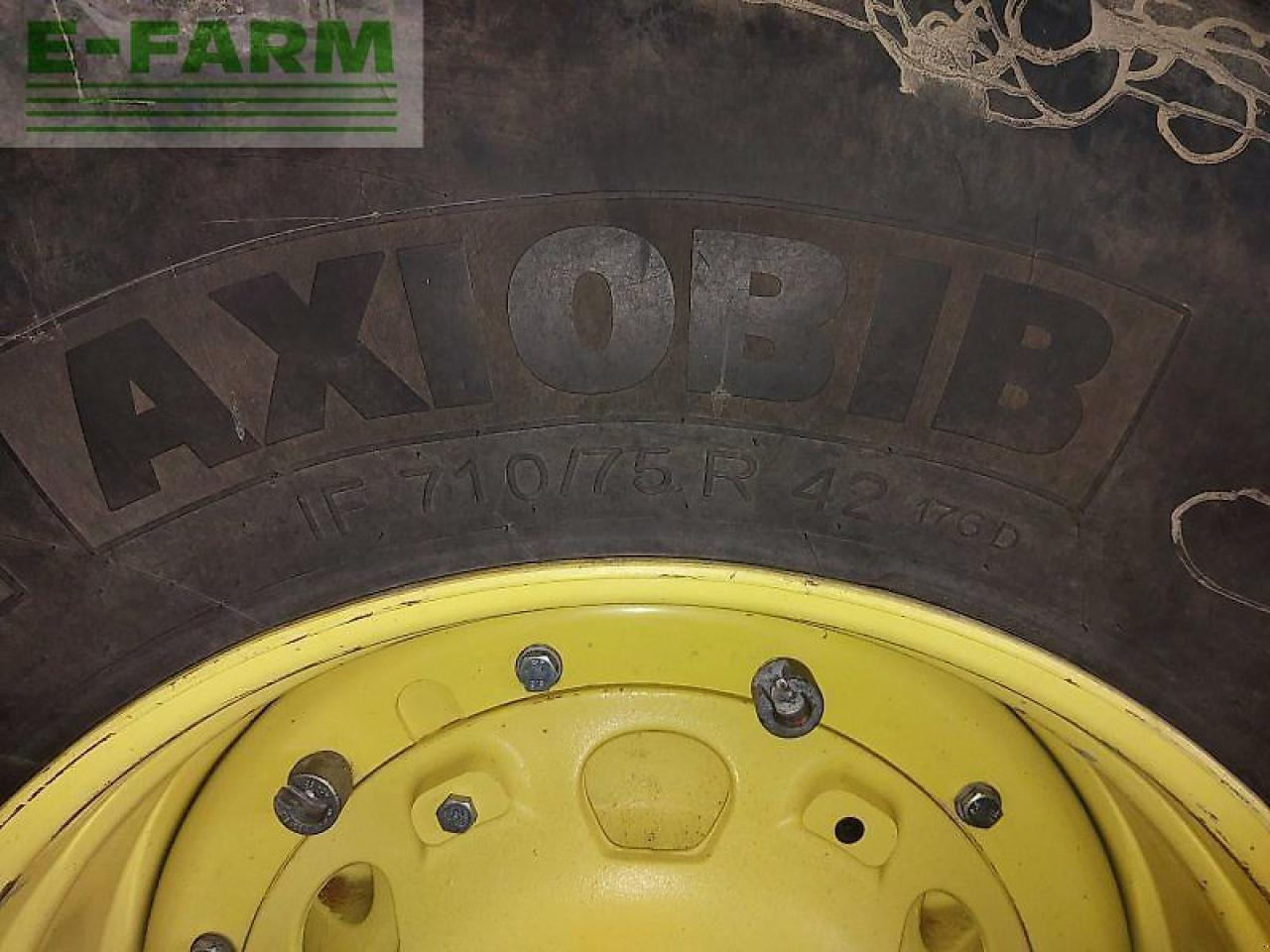 Traktor John Deere 8370 r: das Bild 6