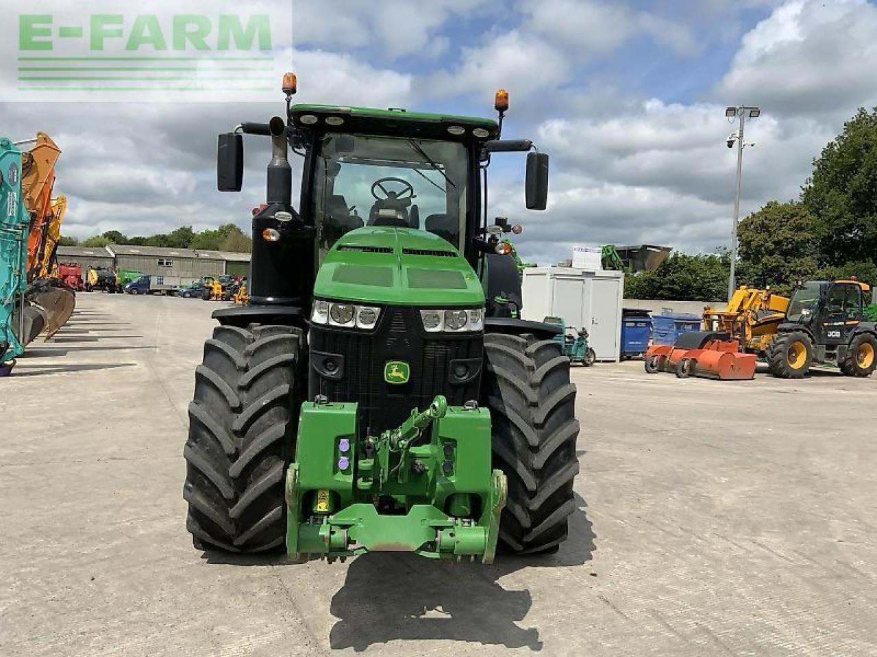 John Deere 8370r ultimate edition tractor (st23424) - Traktor: das Bild 3 John Deere 8370r ultimate edition tractor (st23424) - Traktor: das Bild 3