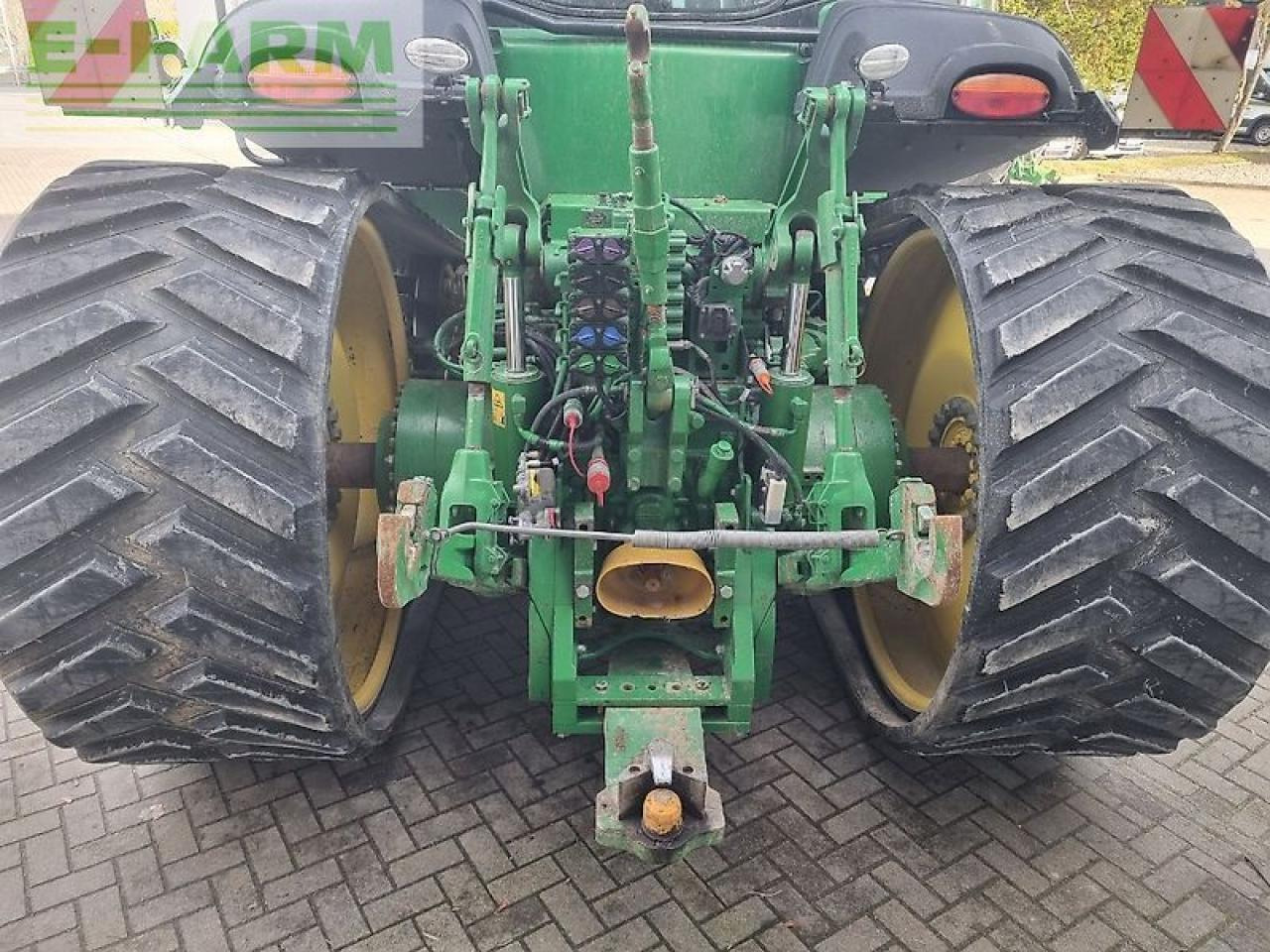 John Deere 8370rt my18 e23 40 - Raupentraktor: das Bild 4 John Deere 8370rt my18 e23 40 - Raupentraktor: das Bild 4