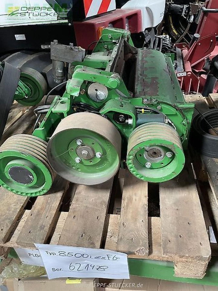 John Deere 8500i mit kemper 475 - Feldhäcksler: das Bild 2 John Deere 8500i mit kemper 475 - Feldhäcksler: das Bild 2
