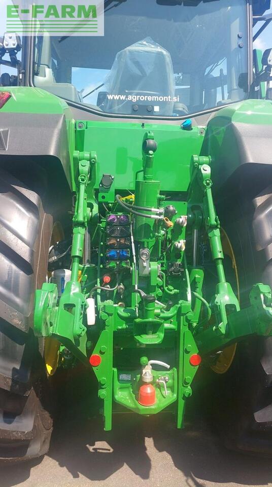 John Deere 8R 310 - Traktor: das Bild 3 John Deere 8R 310 - Traktor: das Bild 3