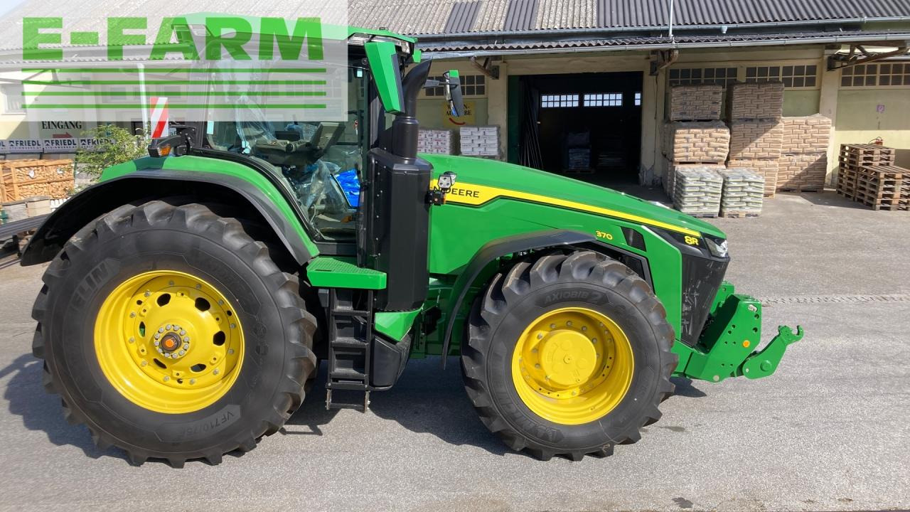 John Deere 8R370 - Traktor: das Bild 5 John Deere 8R370 - Traktor: das Bild 5