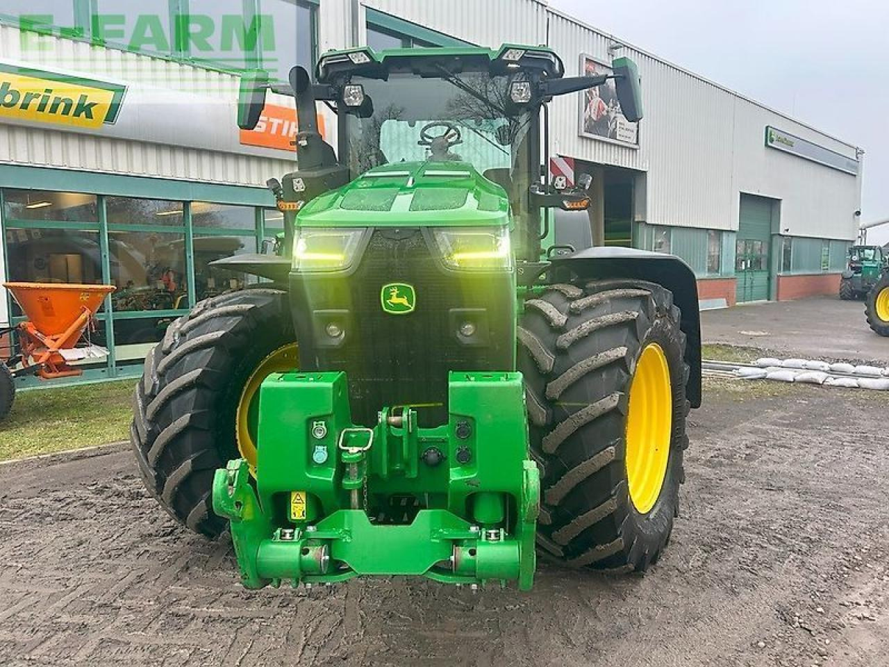 John Deere 8r370 - Traktor: das Bild 2 John Deere 8r370 - Traktor: das Bild 2