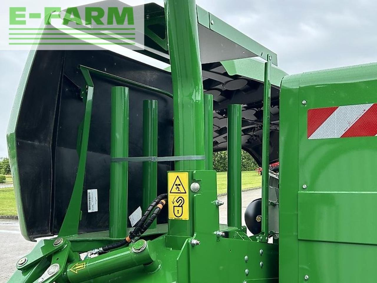 John Deere c441r - Packenpresse: das Bild 4 John Deere c441r - Packenpresse: das Bild 4