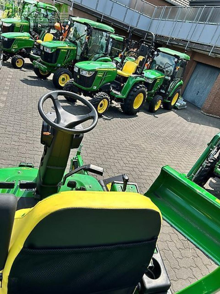 John Deere f1570 72" - Mähdrescher: das Bild 3 John Deere f1570 72" - Mähdrescher: das Bild 3