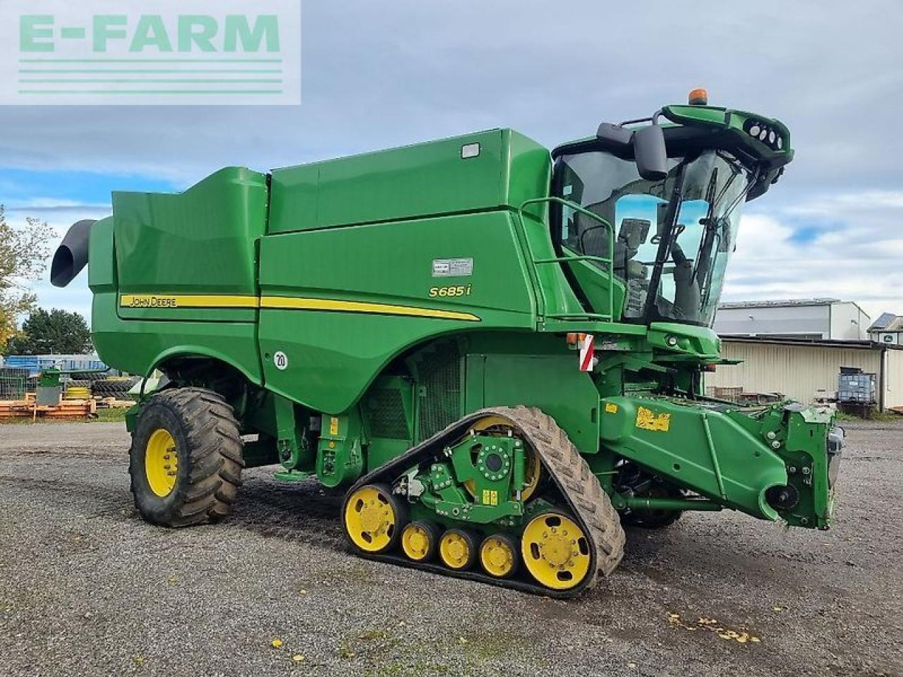 John Deere s685i my16 prod 20 - Mähdrescher: das Bild 1 John Deere s685i my16 prod 20 - Mähdrescher: das Bild 1