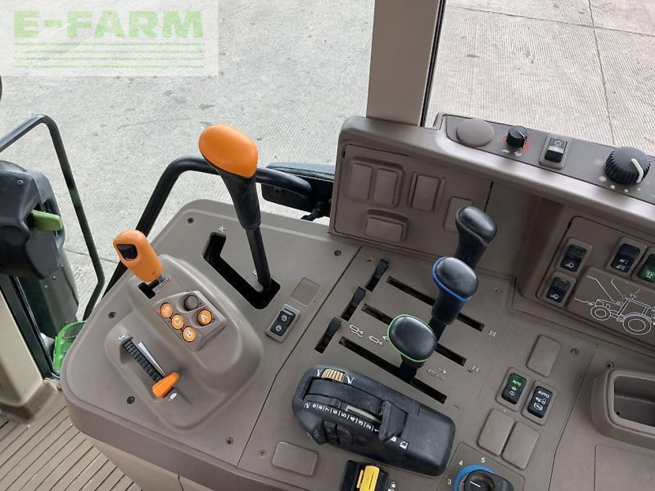 Traktor John Deere tractor 6155m (st23502): das Bild 21