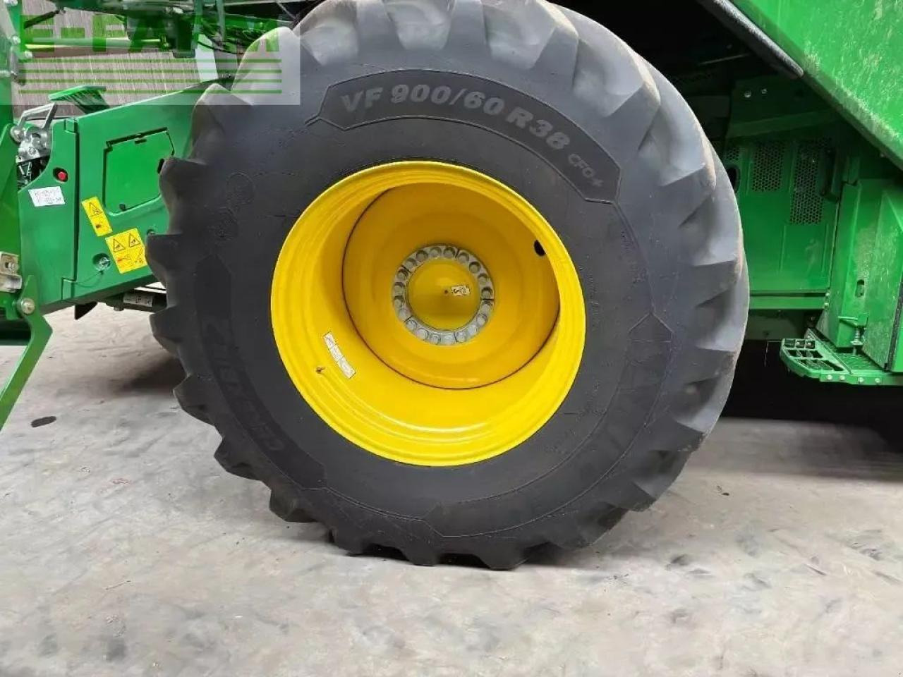 John Deere x9 1000 - Mähdrescher: das Bild 5 John Deere x9 1000 - Mähdrescher: das Bild 5