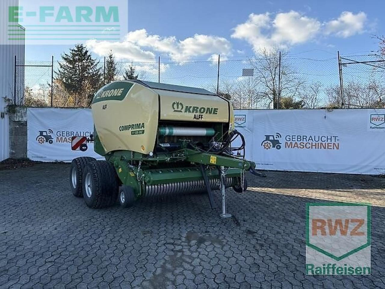 Krone comprima f125 xc - Packenpresse: das Bild 1 Krone comprima f125 xc - Packenpresse: das Bild 1