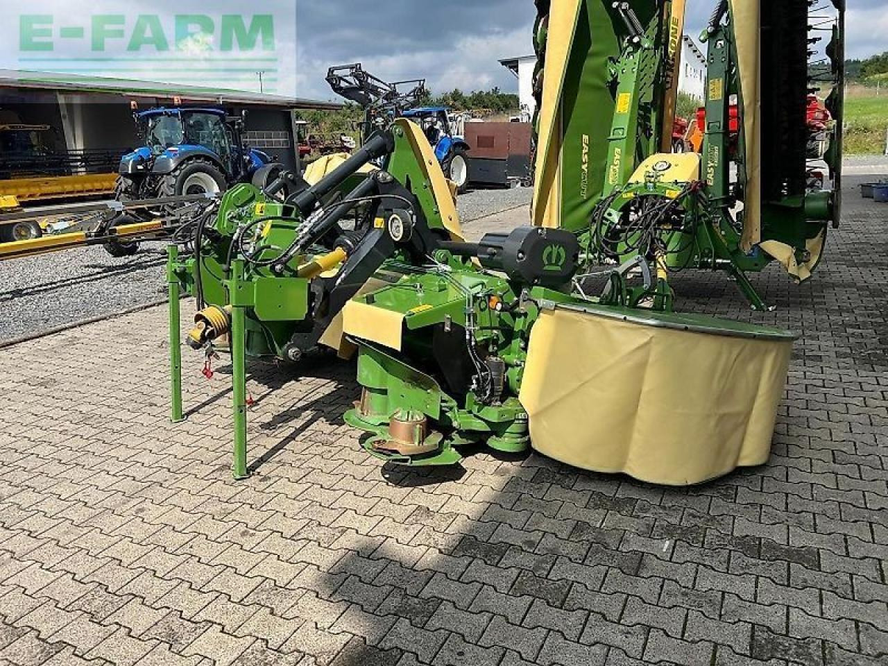 Krone ec f 400 cv fold - Mähwerk: das Bild 2 Krone ec f 400 cv fold - Mähwerk: das Bild 2