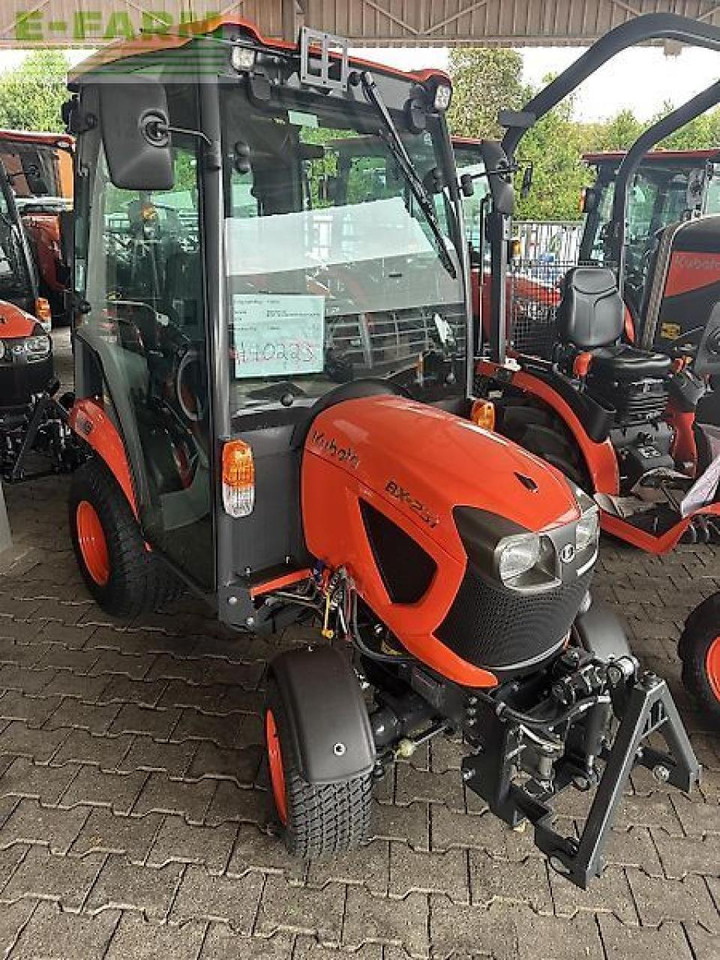 Kubota bx231 cab winter fz - Traktor: das Bild 1 Kubota bx231 cab winter fz - Traktor: das Bild 1
