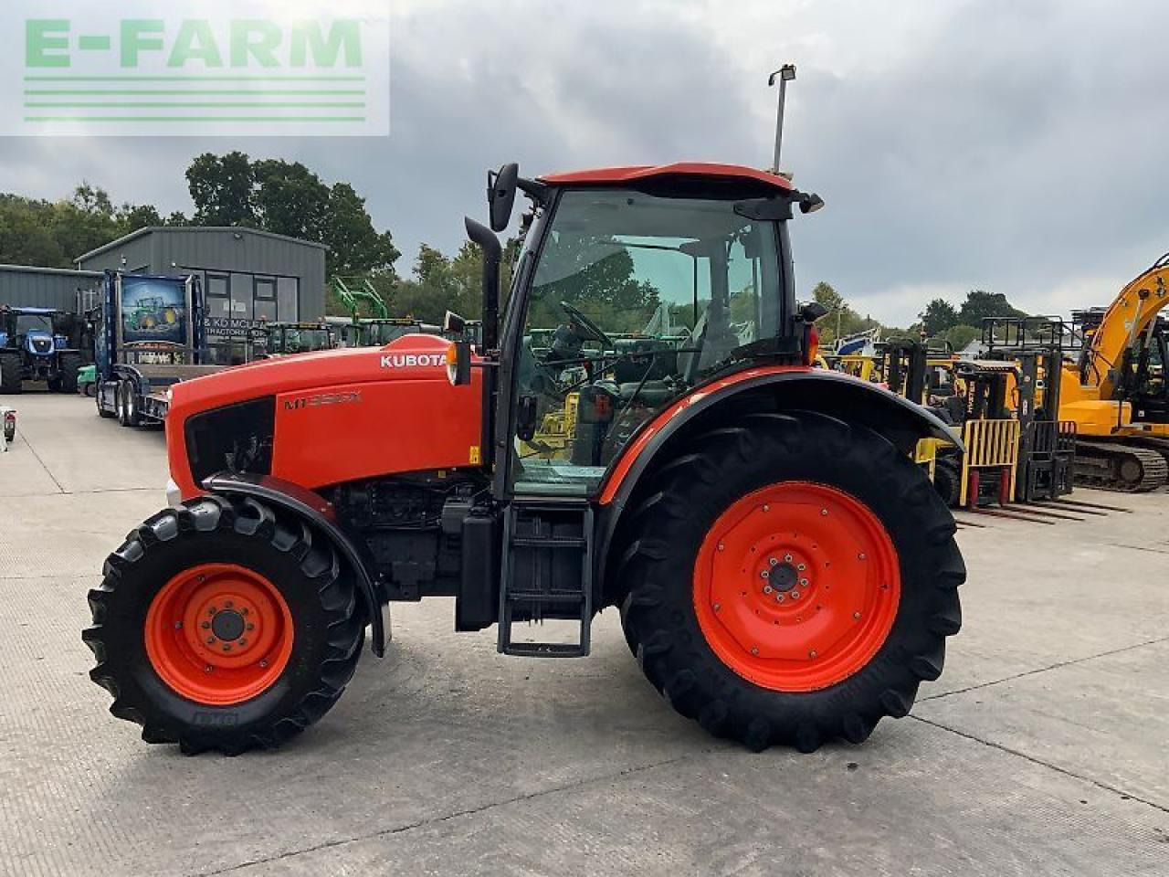 Kubota m135 gx tractor (st24279) - Traktor: das Bild 5 Kubota m135 gx tractor (st24279) - Traktor: das Bild 5