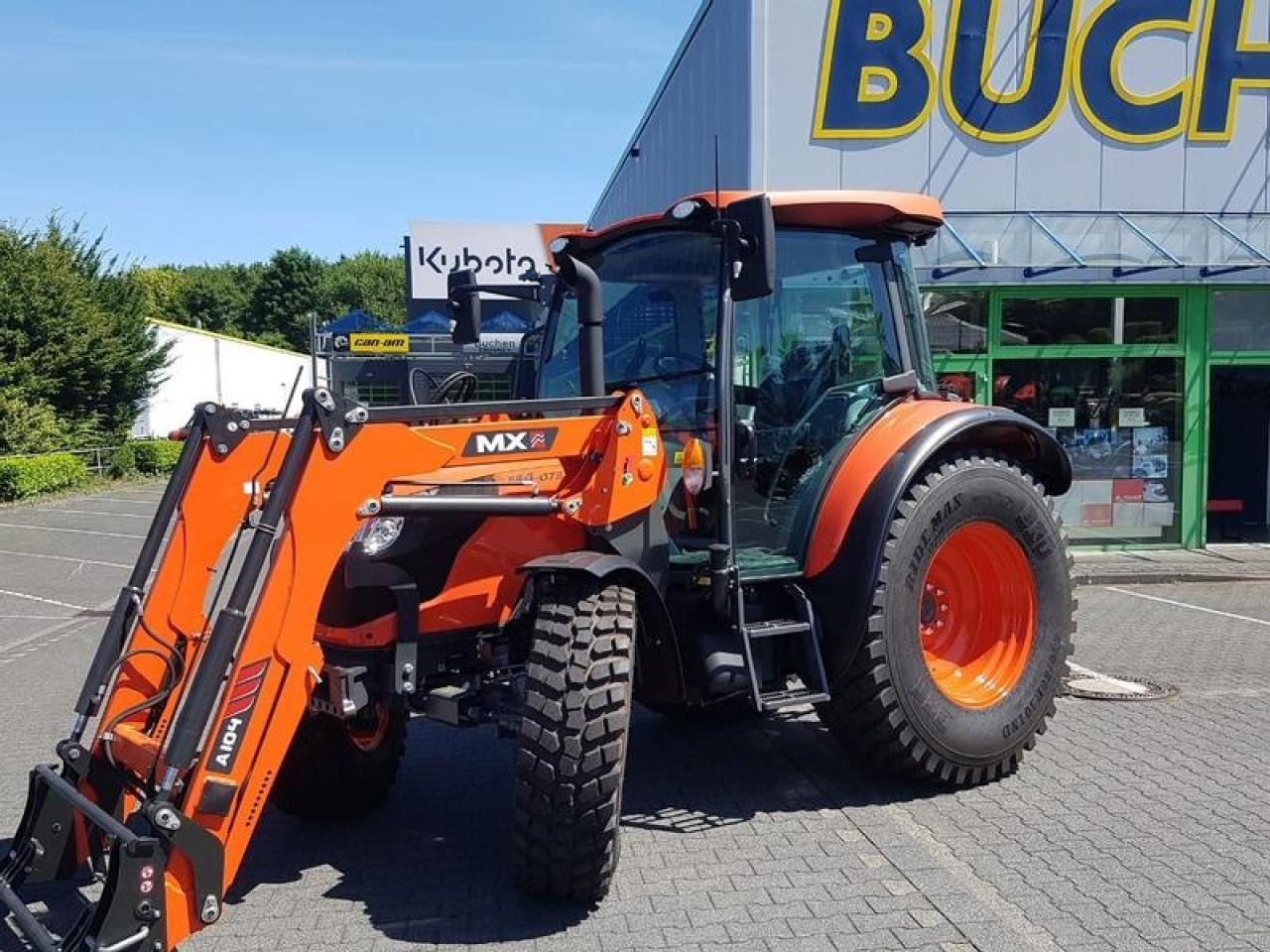 Kubota m4-073 cab 36x36 - Traktor: das Bild 3 Kubota m4-073 cab 36x36 - Traktor: das Bild 3