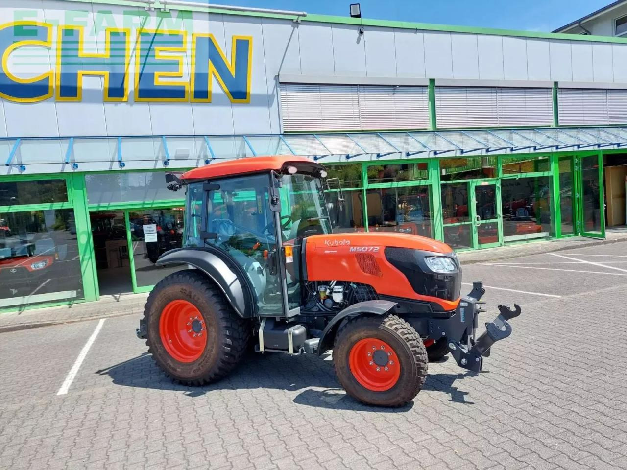 Kubota m5-072 narrow cab - Traktor: das Bild 3 Kubota m5-072 narrow cab - Traktor: das Bild 3