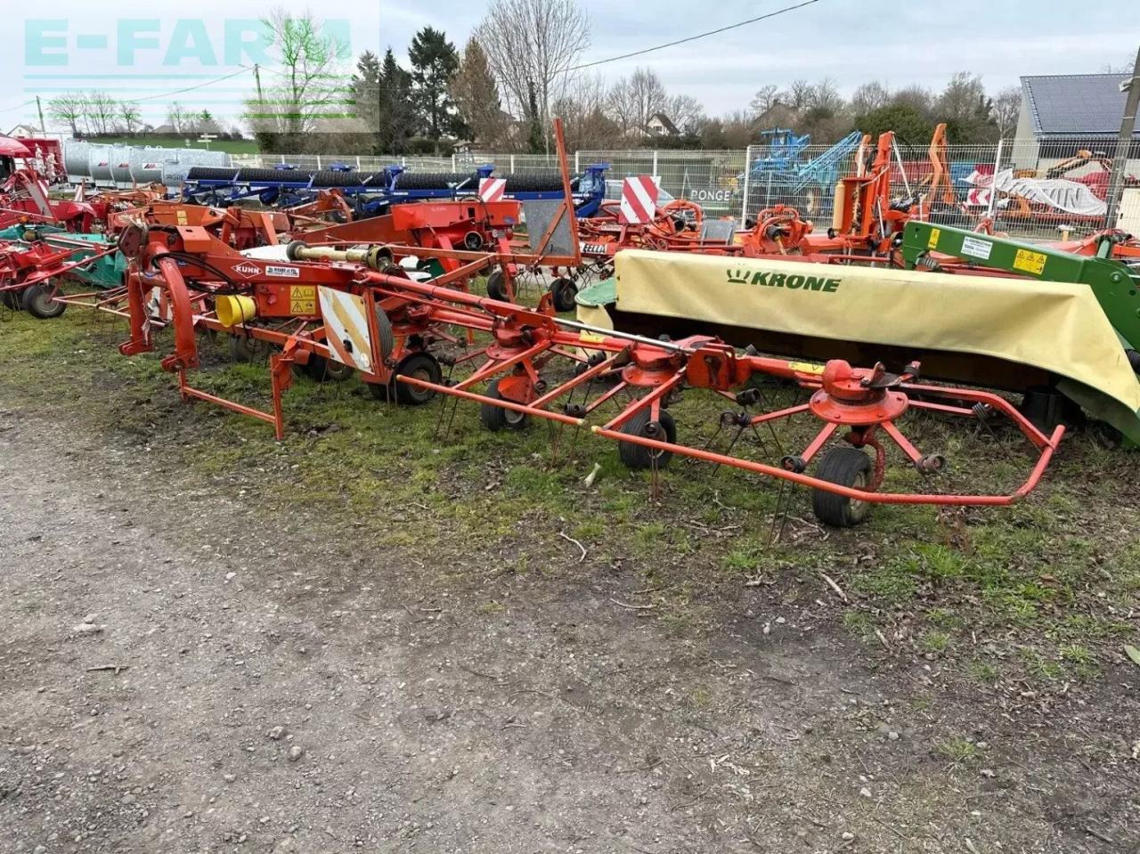 Kuhn faneur gf8501mh kuhn - Heuwender/ Wenderechen: das Bild 2 Kuhn faneur gf8501mh kuhn - Heuwender/ Wenderechen: das Bild 2