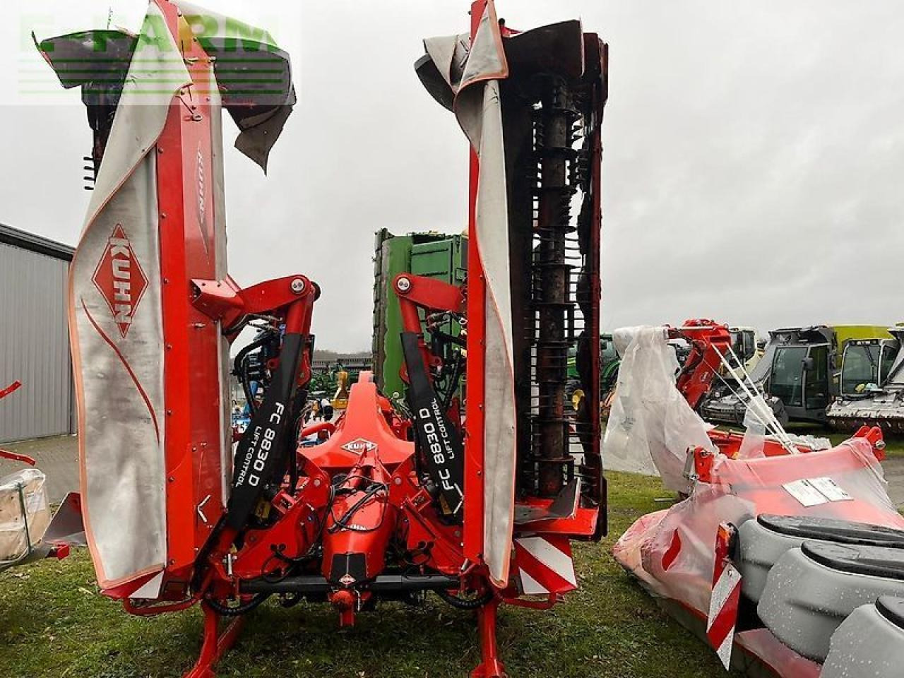 Kuhn fc 8830 d-ff - Mähwerk: das Bild 1 Kuhn fc 8830 d-ff - Mähwerk: das Bild 1