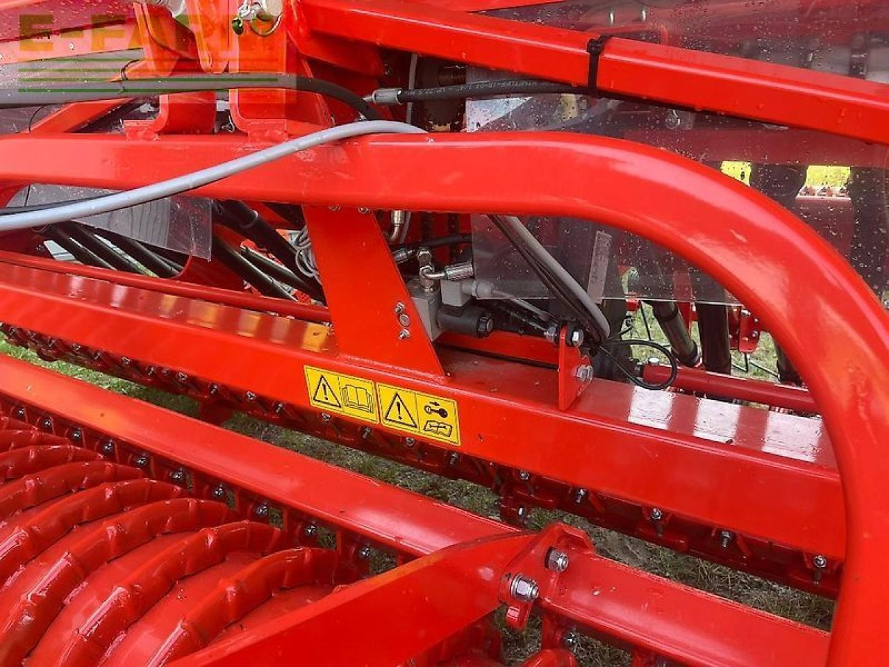 Kuhn integra 4003 - Sämaschine: das Bild 5 Kuhn integra 4003 - Sämaschine: das Bild 5