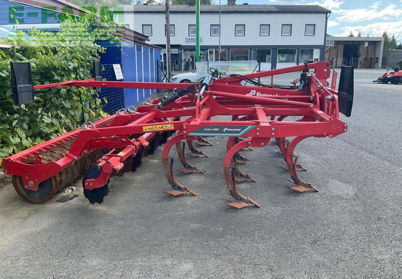 Kverneland Enduro 4000F - Grubber: das Bild 5 Kverneland Enduro 4000F - Grubber: das Bild 5
