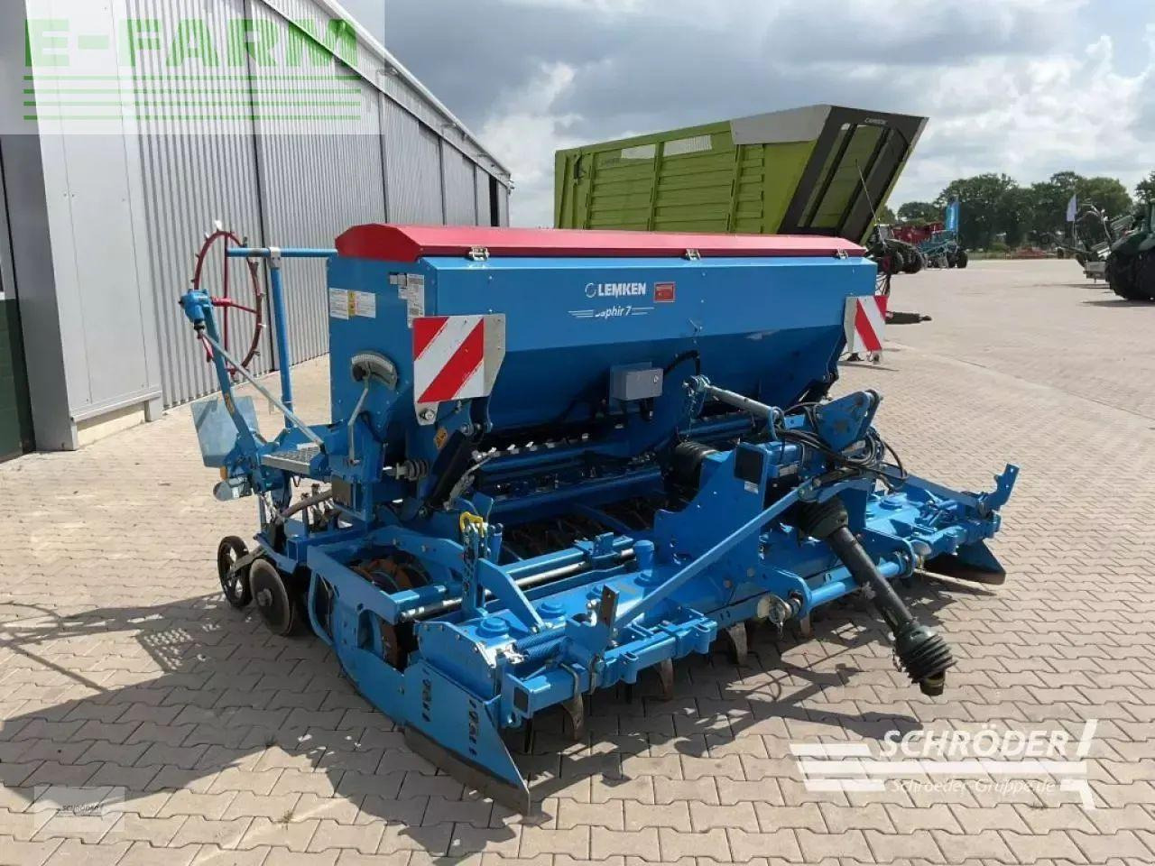 Lemken zirkon 8/300 + saphir 7/300-ds 125 - Säkombination: das Bild 4 Lemken zirkon 8/300 + saphir 7/300-ds 125 - Säkombination: das Bild 4